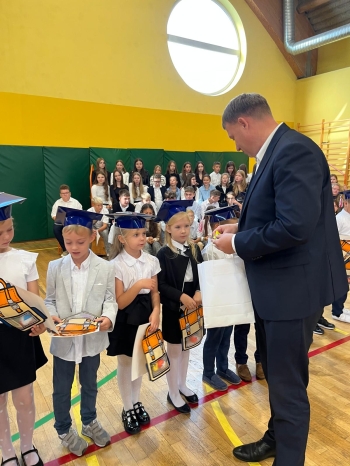 16926ce4-9e7e-4288-9a60-a1b1d1c689e0