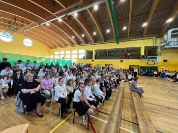 a1dd633d-a920-49d4-b57d-8f5a855a959e