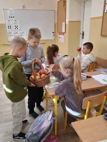 9ee7a161-3070-4356-9c38-9aa4c6fec734