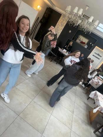 0de1aa86-cae8-4452-9456-3bbeda956d72