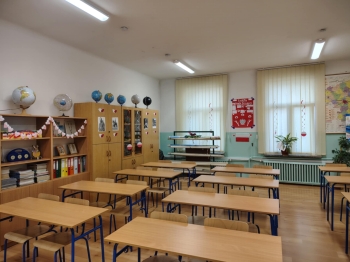 b37db6e7-f1d9-4c21-bfea-5560b46e7c93