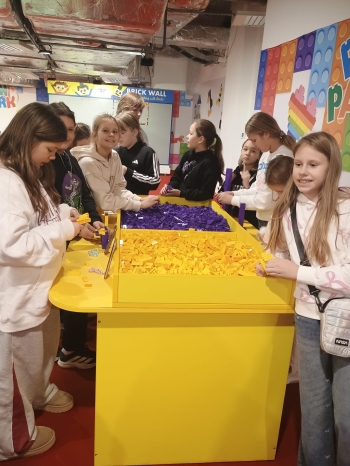 ba1558d7-30ed-4840-83e9-a0fd76b84658