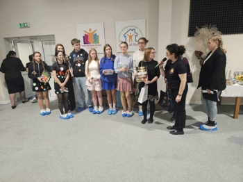 e5bce415-ae40-48e2-af9c-34e135365563