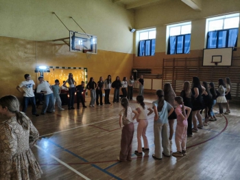 5afb37b3-4fce-4dfc-8550-43ee25aa3c53