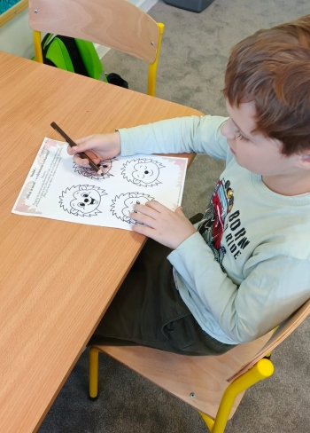 50bb81a3-d815-48ca-bc91-a18388e9122c