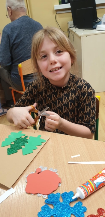 f0e42f8c-e6b1-4859-9c97-2321c6eddcd9