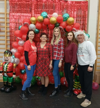 e64fe762-5895-4841-ac30-b84da60cc964