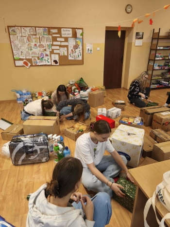 6c0fc6c4-7de8-4f6b-8329-743933bf1b76