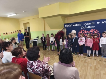 6b2ee54b-9abd-4748-804d-539da71cb1ea