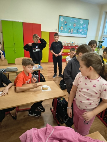 22af2856-dc1a-4c2a-97ee-a2d2343faae2