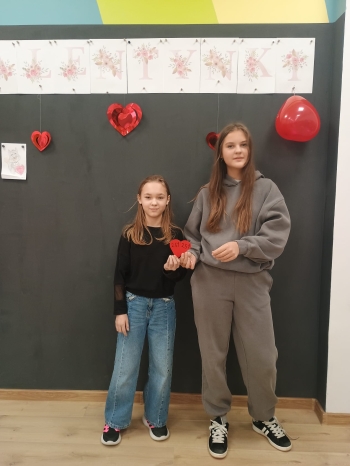 d091d88c-ee0b-4a00-b6cb-94c3367fa1bc