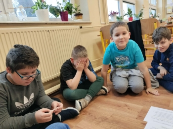 b6b0f124-c202-42f7-813b-682dfb36589a