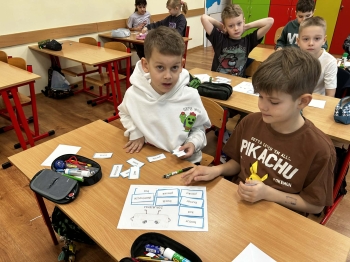 d0984273-d28b-47b6-9e2a-47b3daec715c