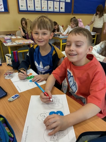 32e0c3e4-8522-4454-865d-5dad99cd6bc9