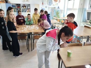 eebb4435-e4dc-40ee-b192-bfd39ed835fa