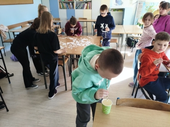 246a022f-48c6-4e92-bba9-945d58c06aea