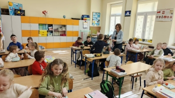 e578f8b3-033c-41e3-ad89-8167af792dc3