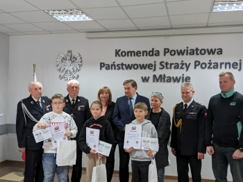 12e17f2e-bb13-41d1-a14c-866201673fac