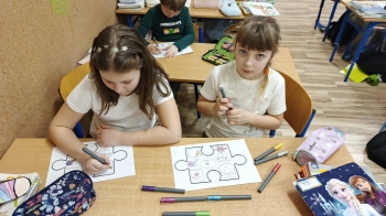 6c93233e-f6b3-4565-8428-5a21aea63724