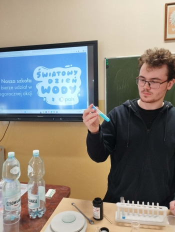 225a6125-f15b-4d4a-8754-20a52ab3dbfb