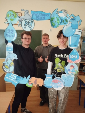 1357b330-658a-40e9-b4c6-fe1d5fd11449