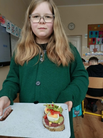 131350fb-62e5-4d4e-992f-47f7a3f4b943