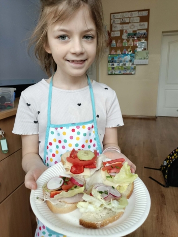 a890752e-9923-41db-b4c6-418f5530fc93