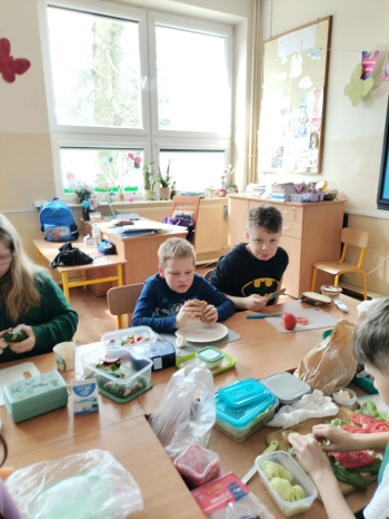 1166d8f0-c14c-45cf-8fe3-b4e837fcbfa0