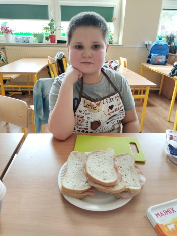 415c2b7f-e3ca-4eb4-9aa9-d8bd70a18688