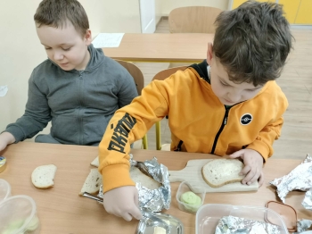 6ea31fb5-41a8-4c71-a75e-a6953e8459c3