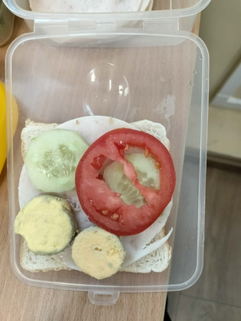 3a5de974-9133-42f9-a28a-95187fa0eec1