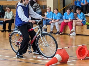 6d3e5eb2-ae52-4ed4-9c8f-57c251236310