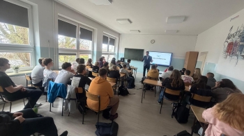 e0670c03-c086-449d-afee-5077e6c3379b