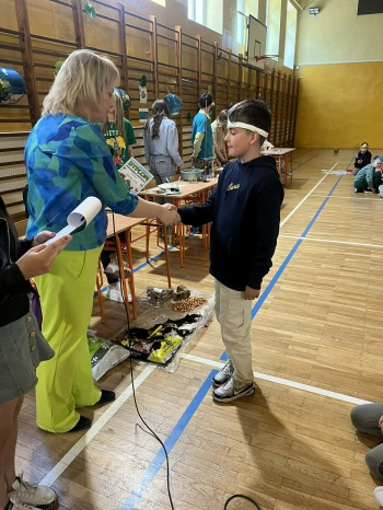 281e6905-6d1c-4c0d-8e51-8a7e7fc14e88