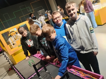 c789fb6c-13cf-4104-acb7-eeb9665fe539