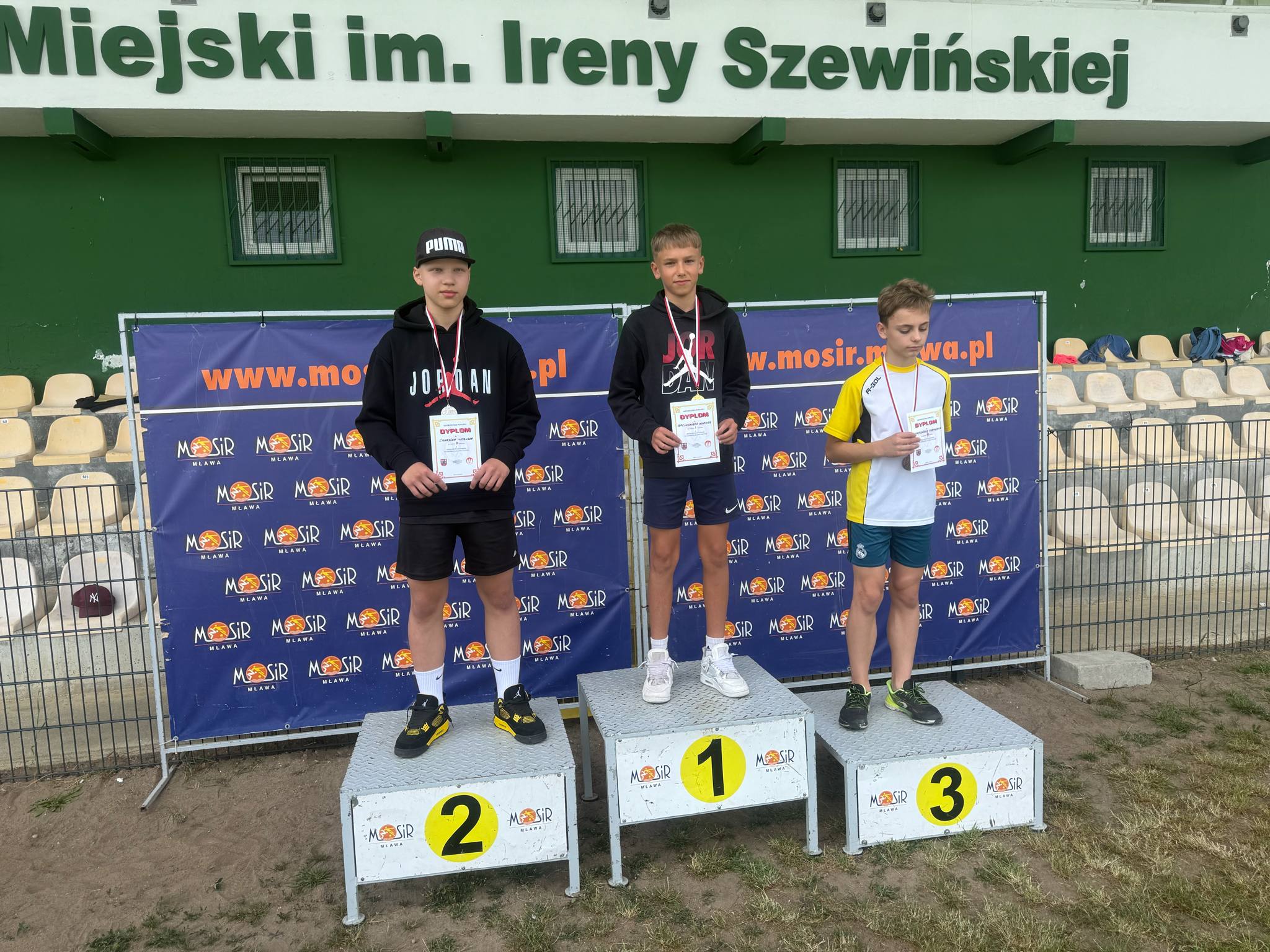Wiktor mistrzem powiatu :)