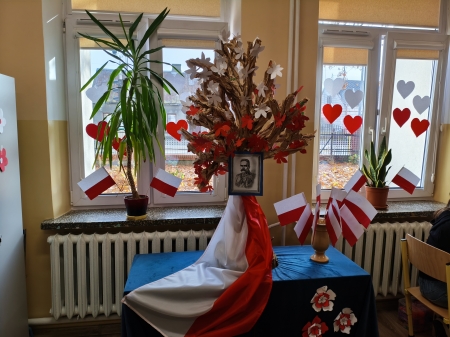 Rozstrzygnięcie konkursu na patriotyczną salę lekcyjną