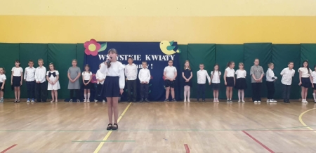 Dzień Mamy w szkole podstawowej